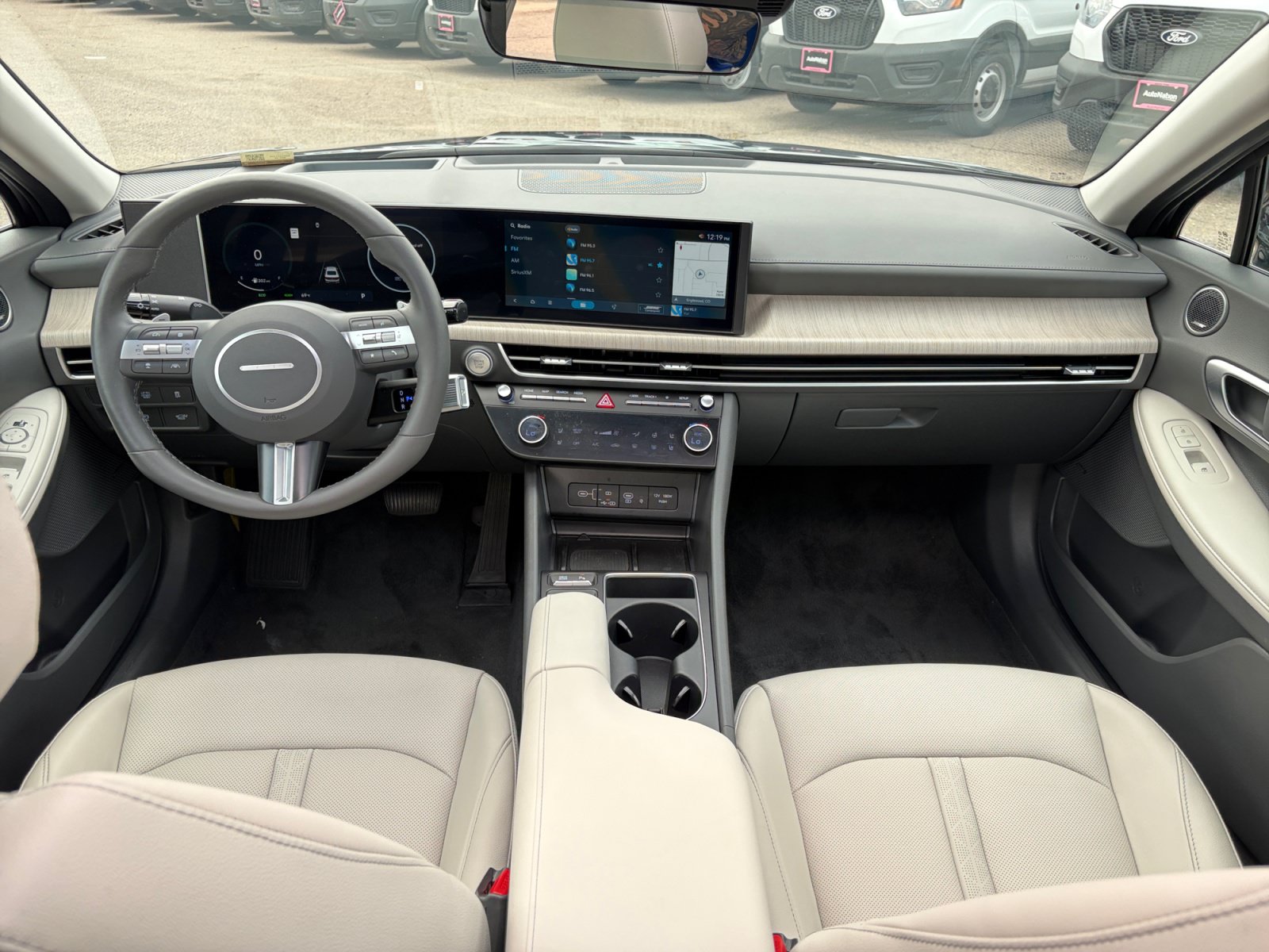 Used 2025 Hyundai Sonata Limited FWD image 28