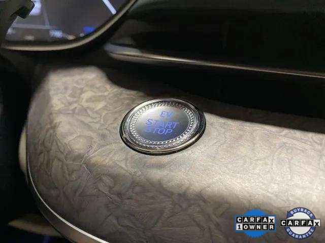 Used 2024 Genesis G80 image 40