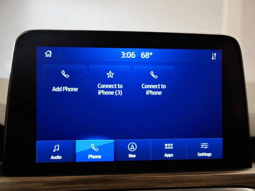 Used 2020 Ford Escape Titanium image 37