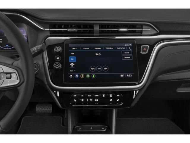 Used 2023 Chevrolet Bolt LT w/ Infotainment Package FWD image 11