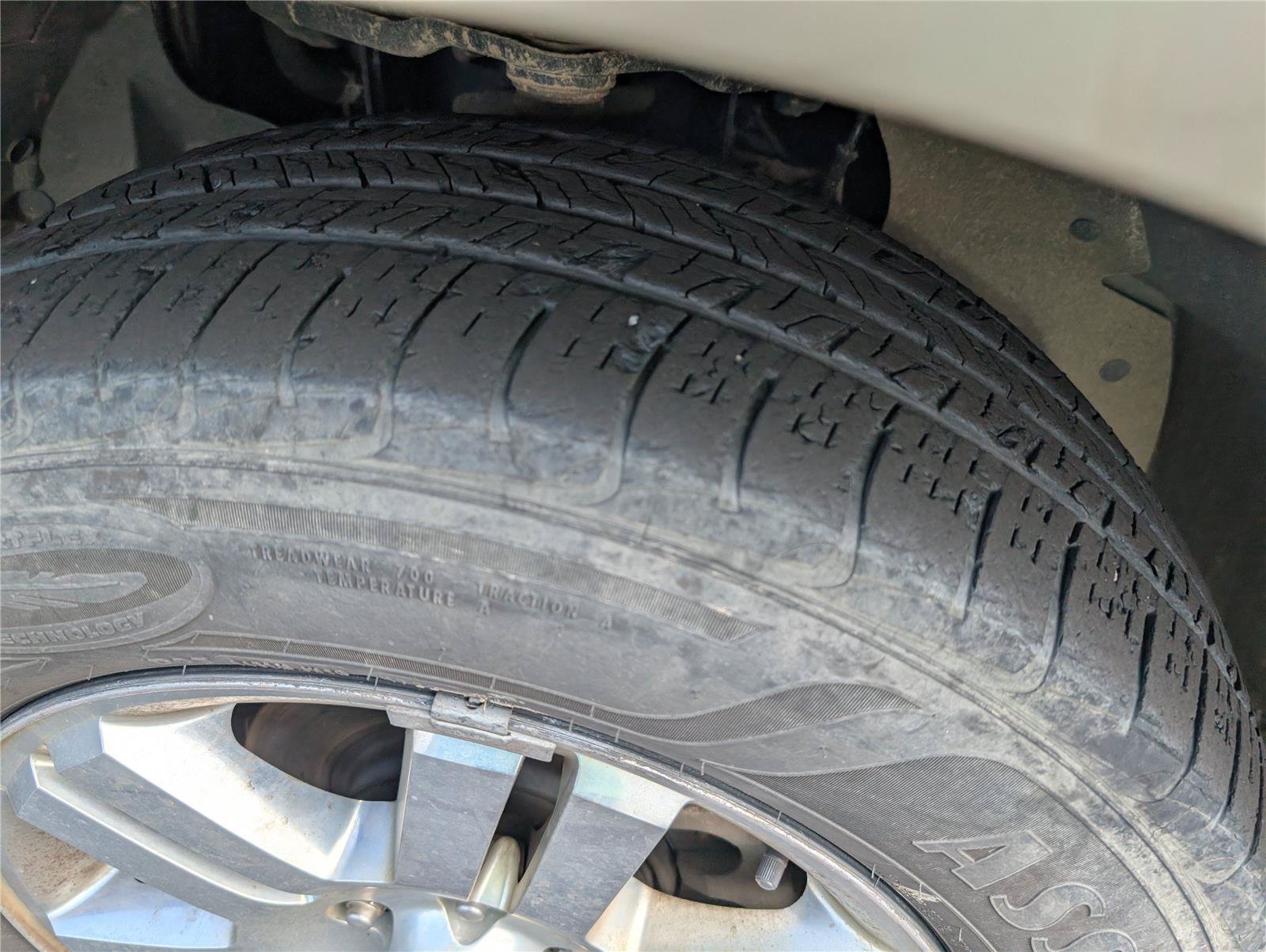 Used 2006 Ford Explorer Eddie Bauer RWD image 10