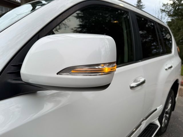 Used 2016 Lexus GX 460 Luxury image 17