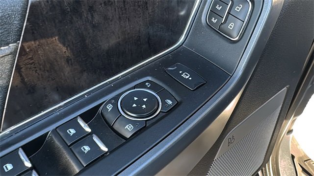 Used 2023 Ford F250 Lariat w/ Lariat Ultimate Package image 12