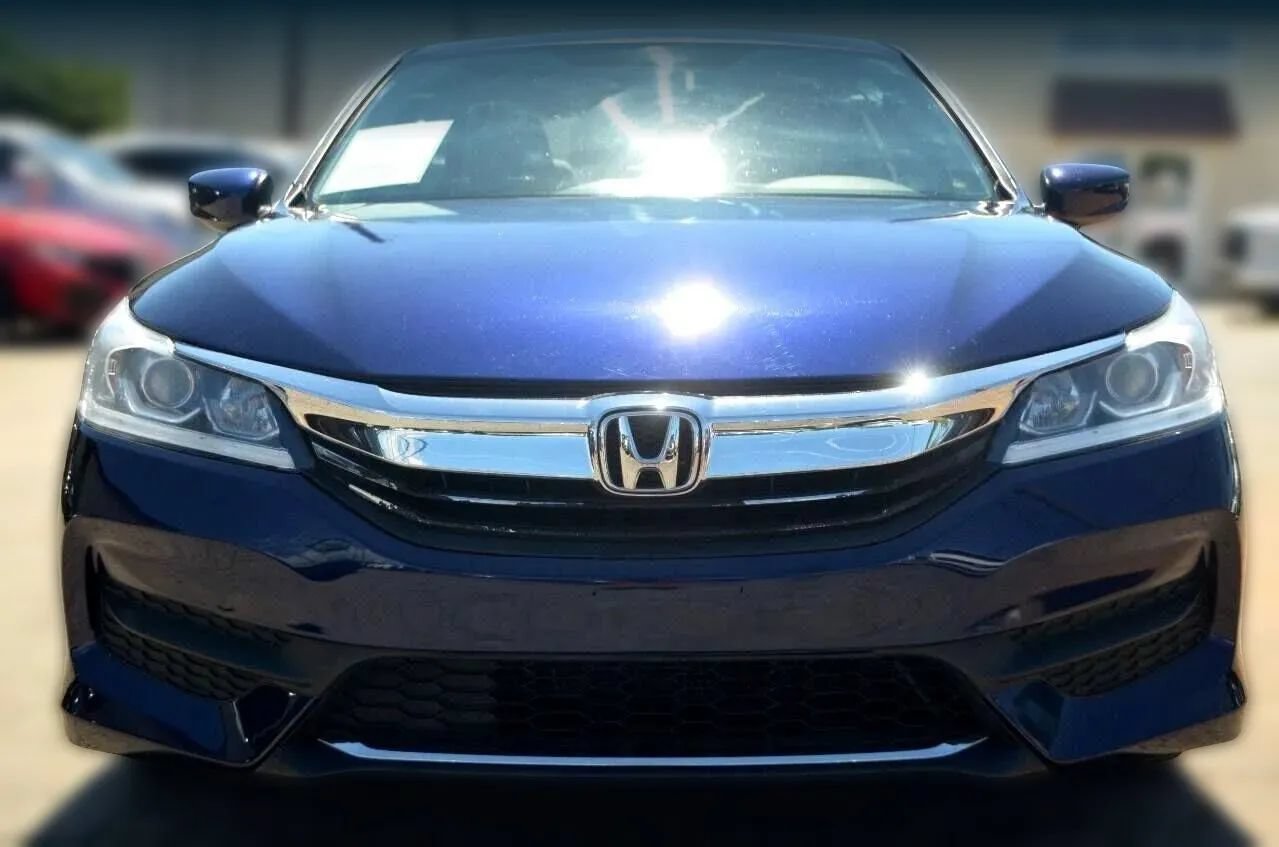 Used 2017 Honda Accord LX image 10