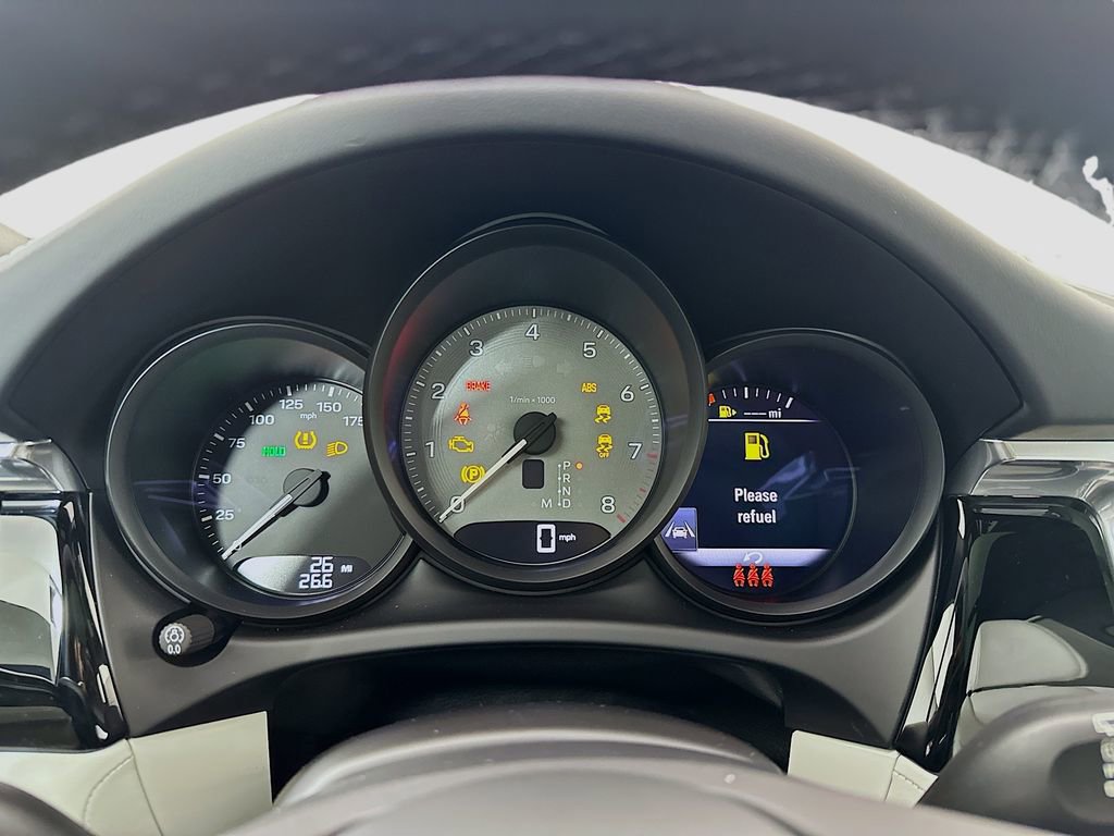 New 2025 Porsche Macan S image 13