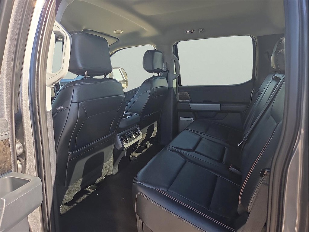 Used 2024 Ford F250 Lariat w/ Lariat Ultimate Package image 10
