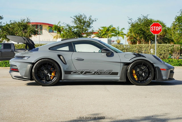 Used 2025 Porsche 911 GT3 RS image 9