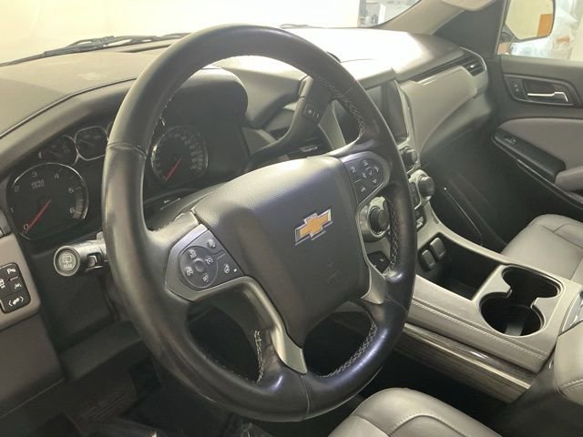 Used 2019 Chevrolet Suburban LT AWD/4WD image 38