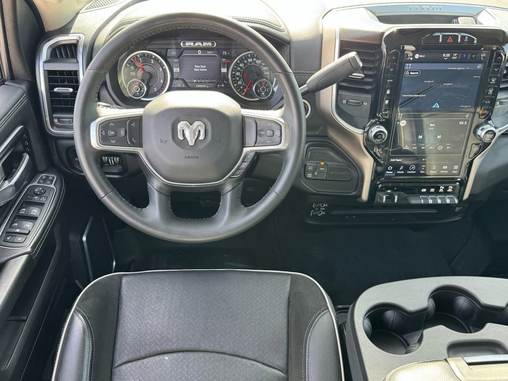 Used 2024 RAM 2500 Laramie AWD/4WD image 13