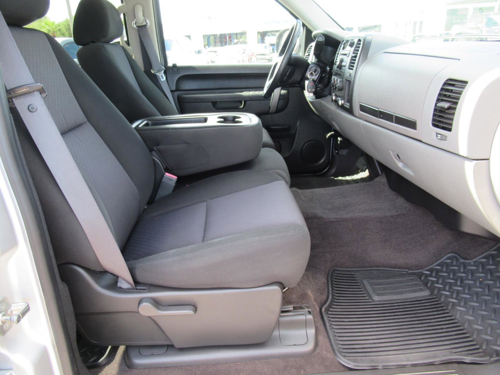 Used 2011 Chevrolet Silverado 1500 LS RWD image 10