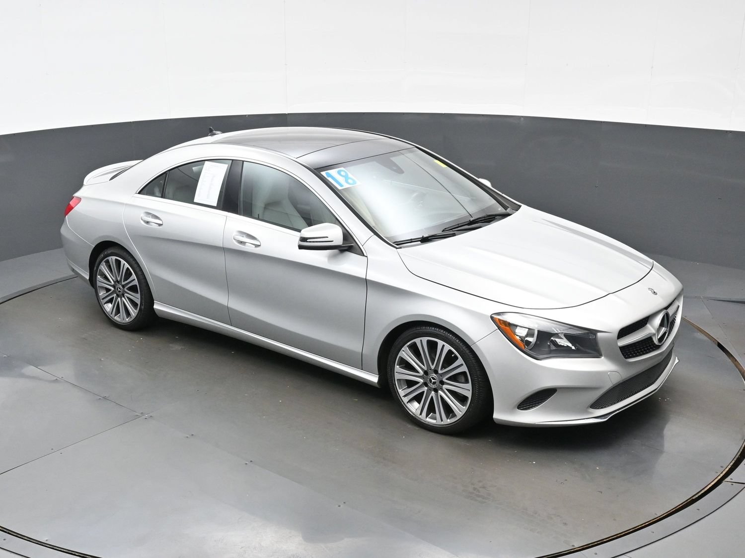 Used 2018 Mercedes-Benz CLA 250 image 36