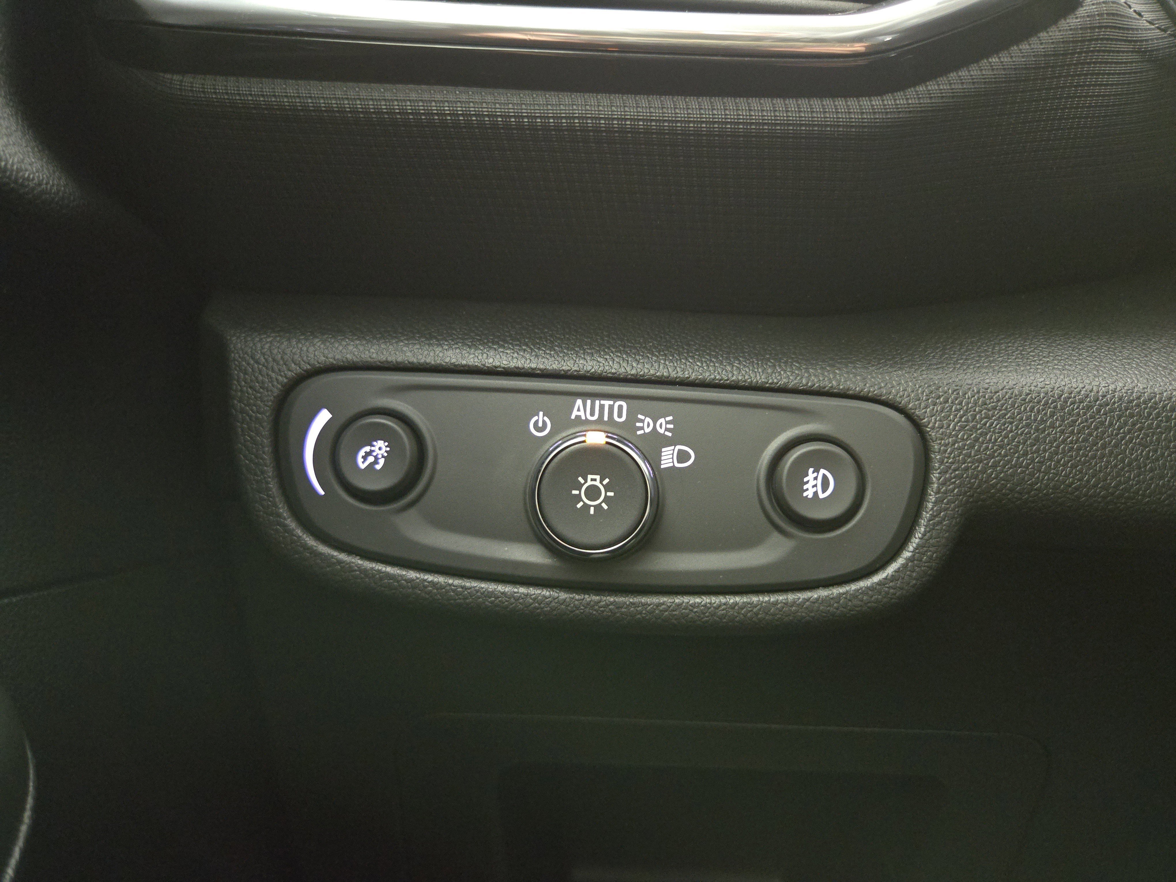 Certified 2023 Chevrolet TrailBlazer LT w/ Convenience Package image 29