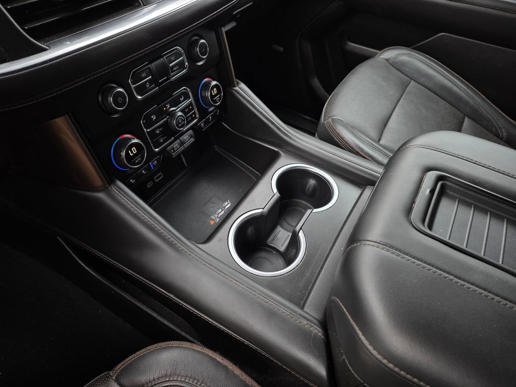 Used 2024 Chevrolet Tahoe High Country AWD/4WD image 20
