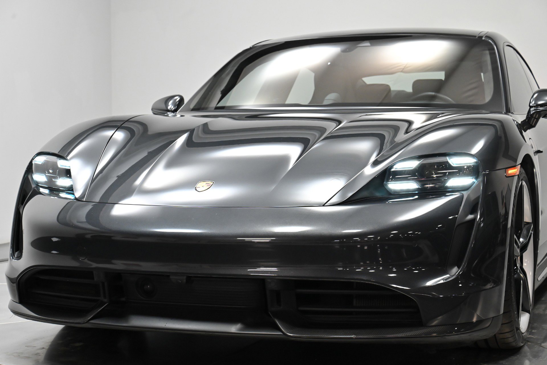 Used 2021 Porsche Taycan Turbo S image 46