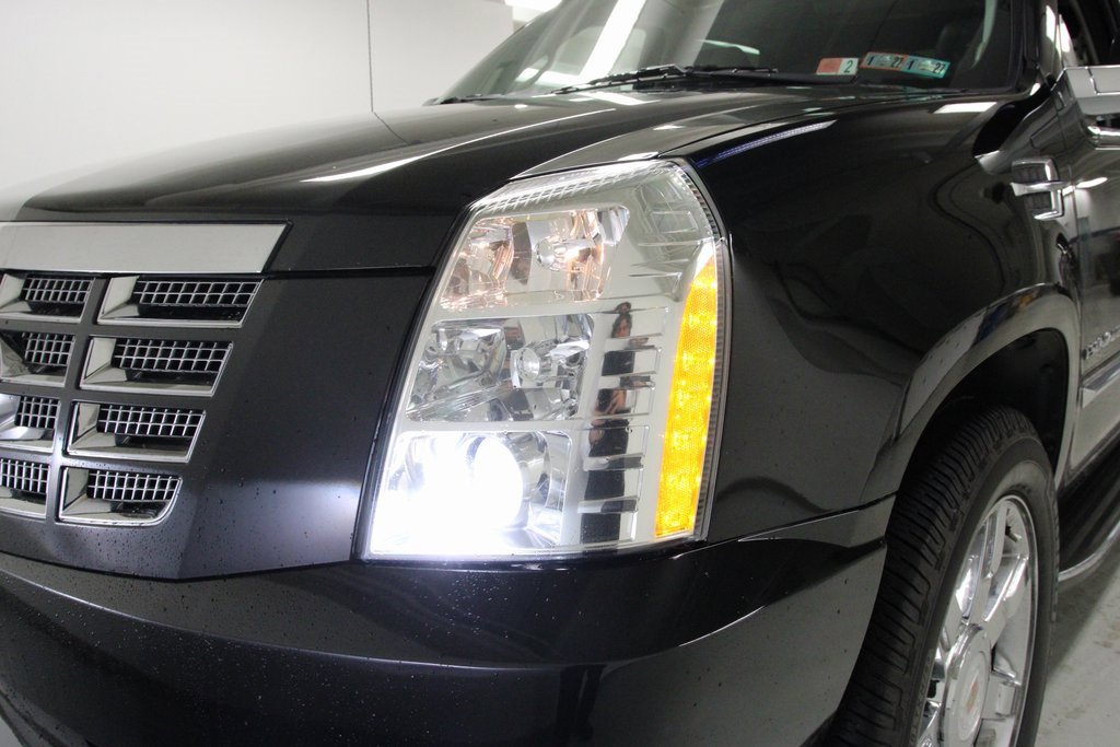 Used 2013 Cadillac Escalade EXT Luxury image 9
