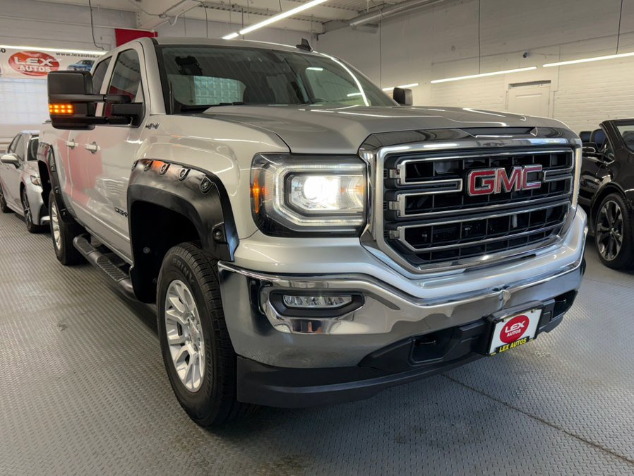 Used 2016 GMC Sierra 1500 SLE w/ SLE Value Package AWD/4WD image 4
