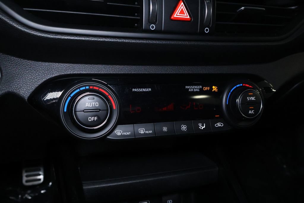 Used 2023 Kia Forte GT-Line image 27