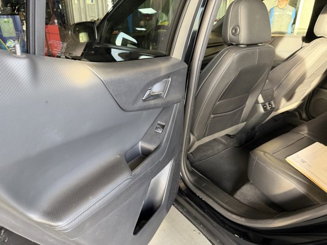 Used 2025 Chevrolet Equinox LT w/ Convenience Package II image 10