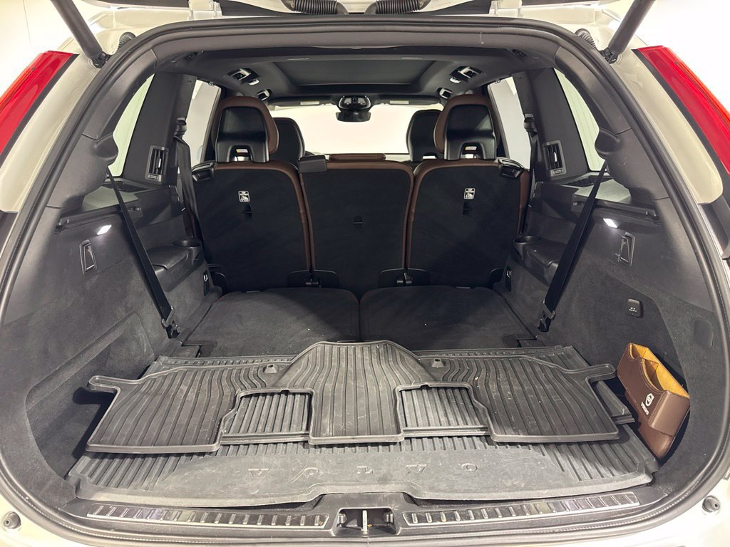 Certified 2024 Volvo XC90 B6 Ultimate w/ Protection Package Premier AWD/4WD image 31