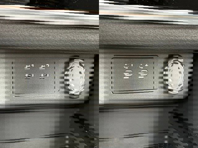 New 2026 Nissan Rogue S image 31