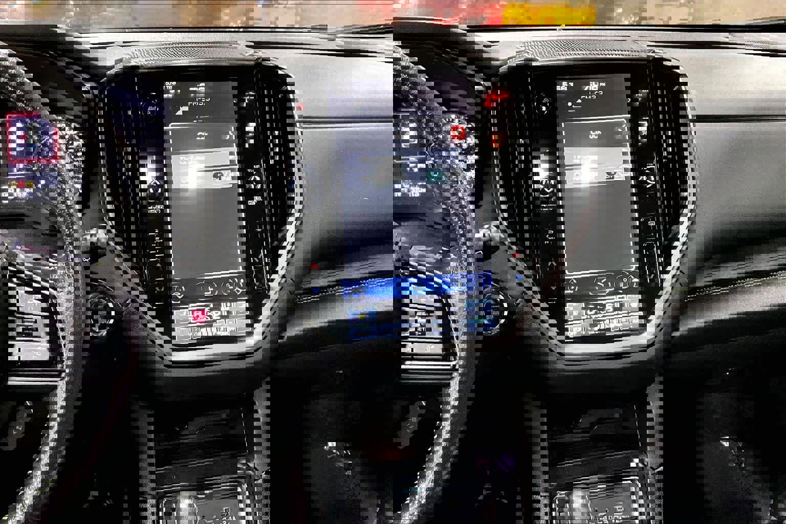 Used 2023 Subaru Ascent Onyx Edition image 7