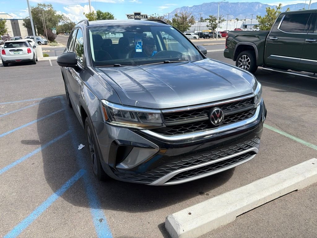 Used 2024 Volkswagen Taos S FWD image 3