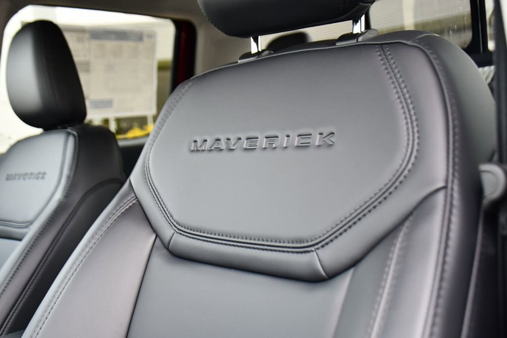 New 2026 Ford Maverick Lariat AWD/4WD image 14
