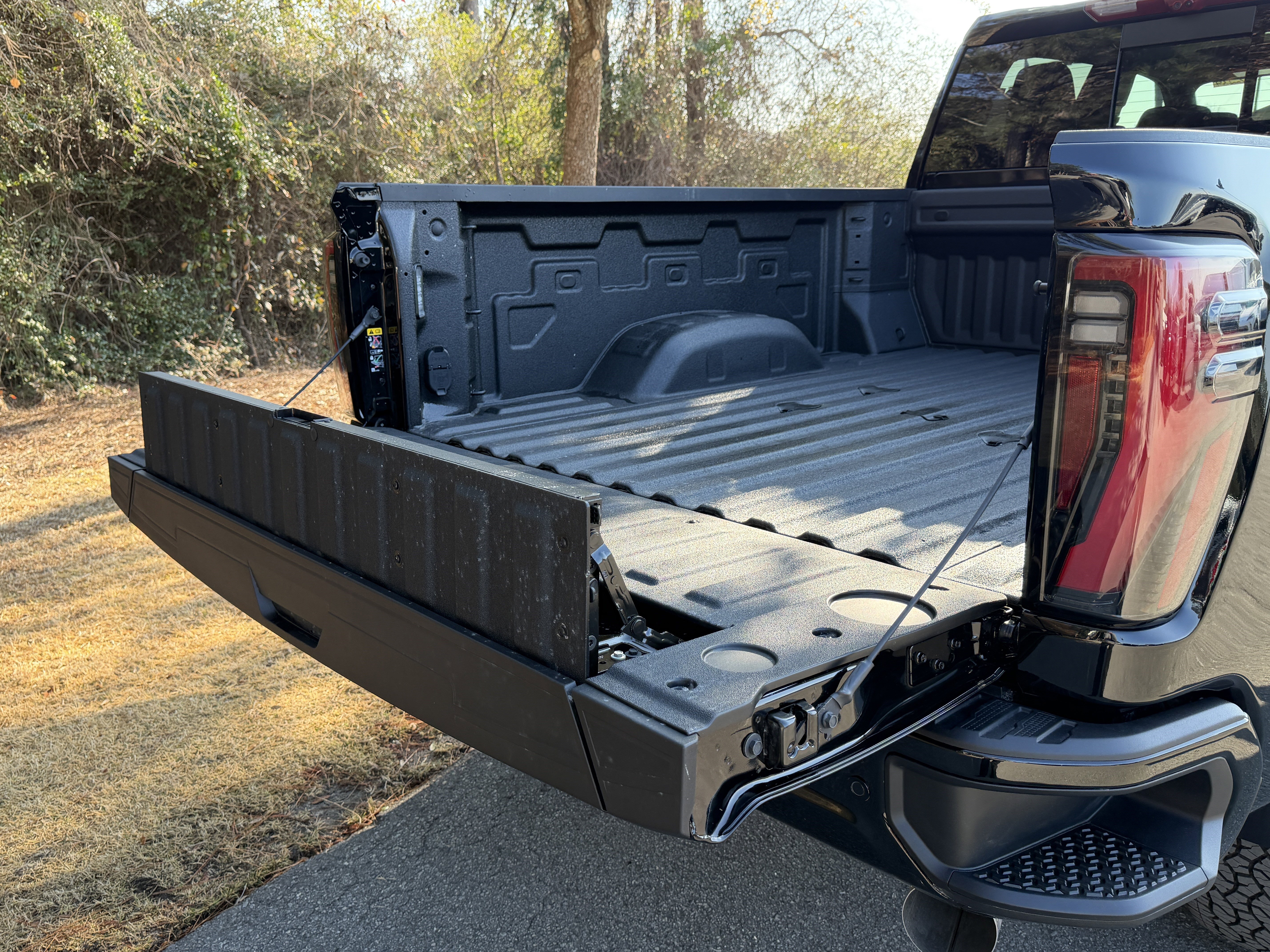 New 2026 GMC Sierra 2500 AT4 w/ Technology Package image 12