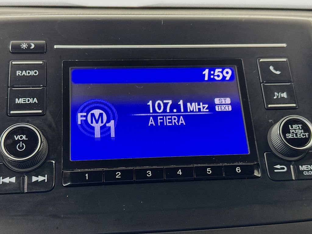 Used 2018 Honda Pilot LX image 17