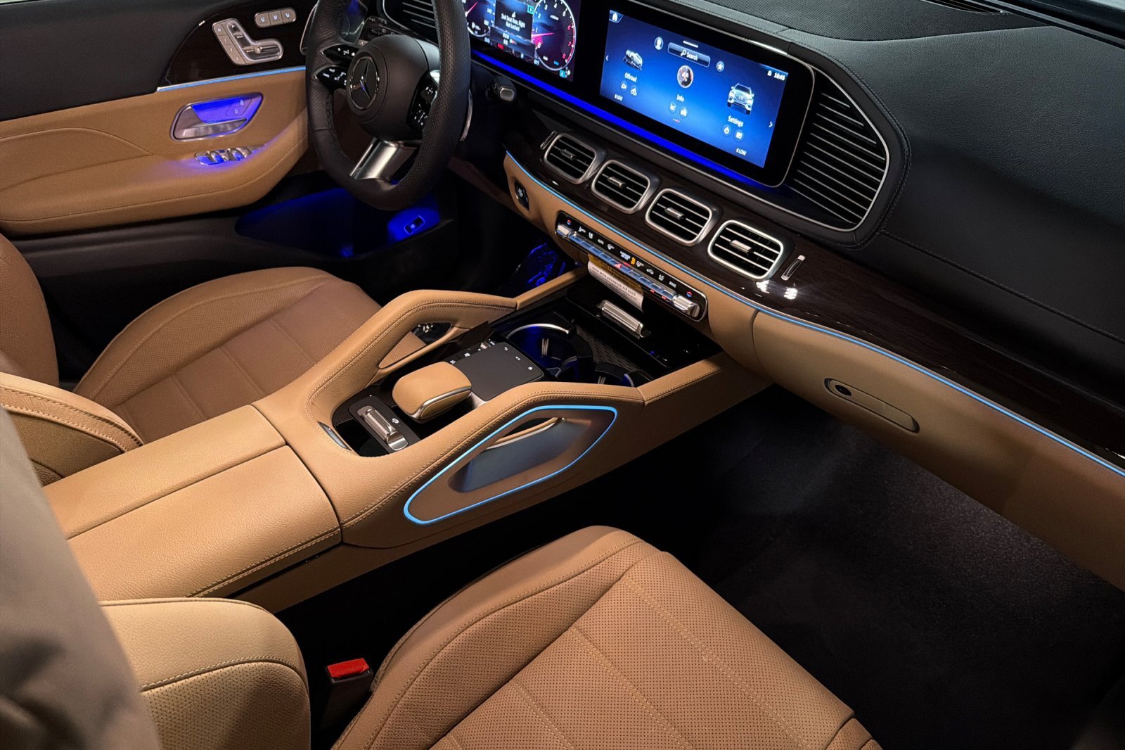 New 2026 Mercedes-Benz GLS 450 4MATIC image 15