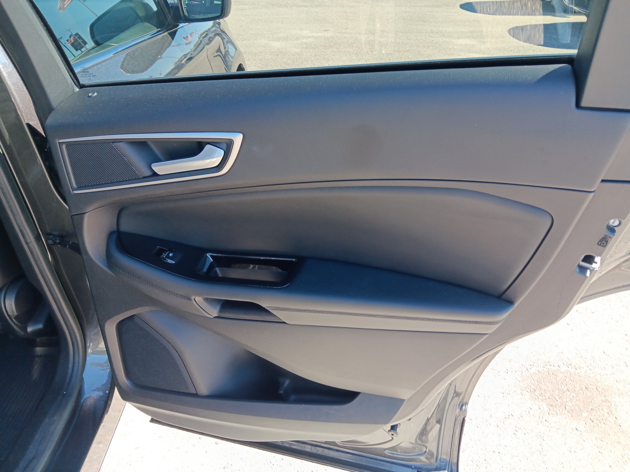Used 2020 Ford Edge SEL w/ Convenience Package FWD image 20
