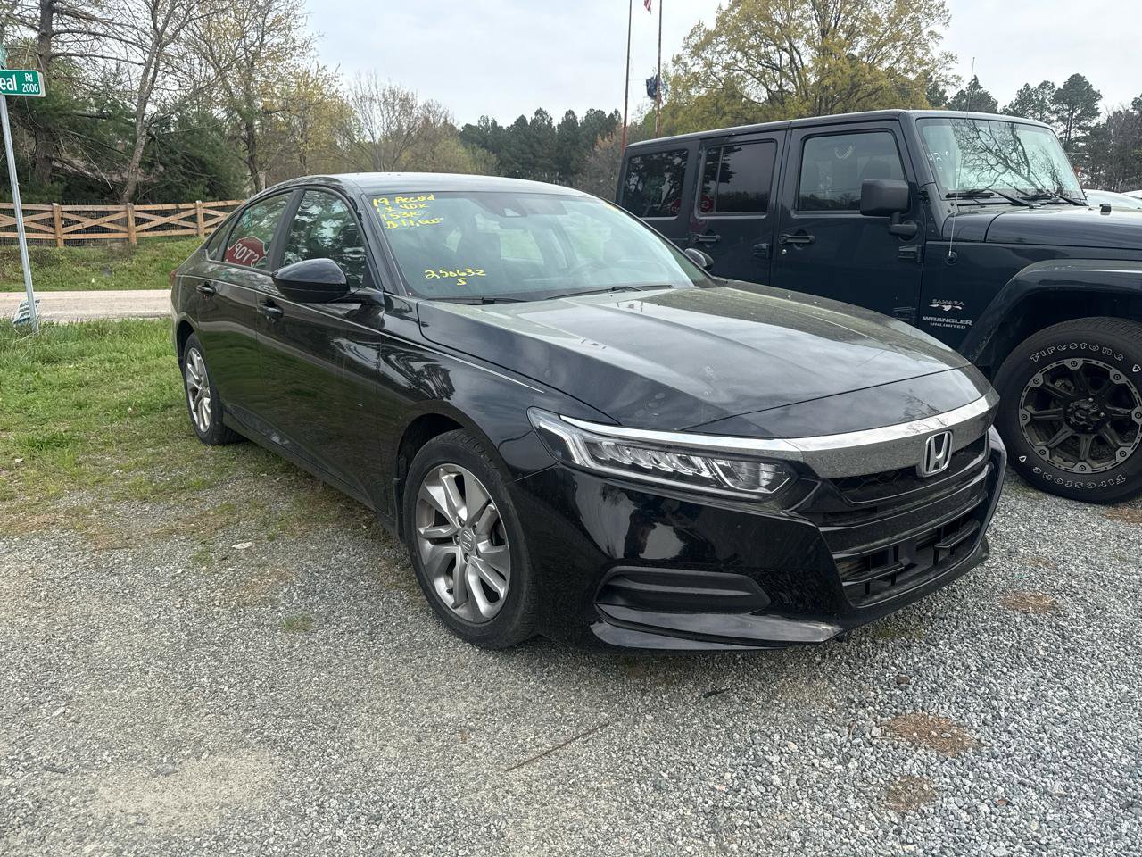 Used 2019 Honda Accord LX image 3
