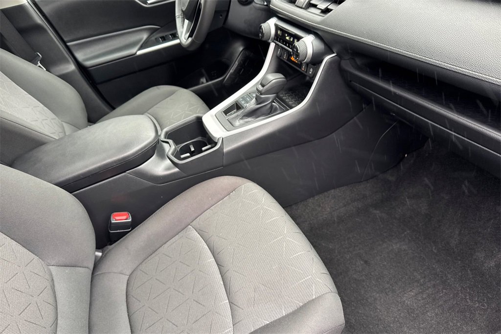 Certified 2024 Toyota RAV4 XLE w/ Convenience Package image 15