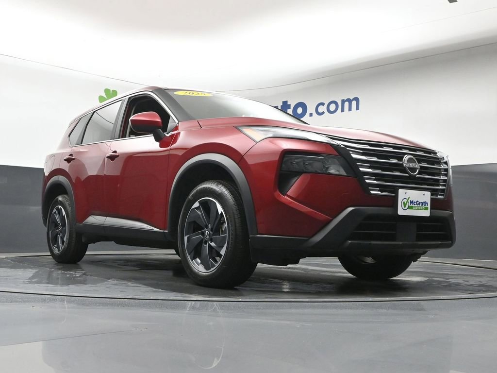 Used 2025 Nissan Rogue SV image 22