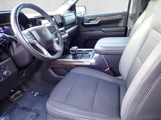 Used 2023 Chevrolet Silverado 1500 LT Trail Boss w/ Protection Package image 11