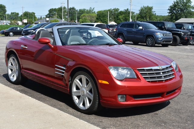 Used 2005 Chrysler Crossfire Limited RWD image 11