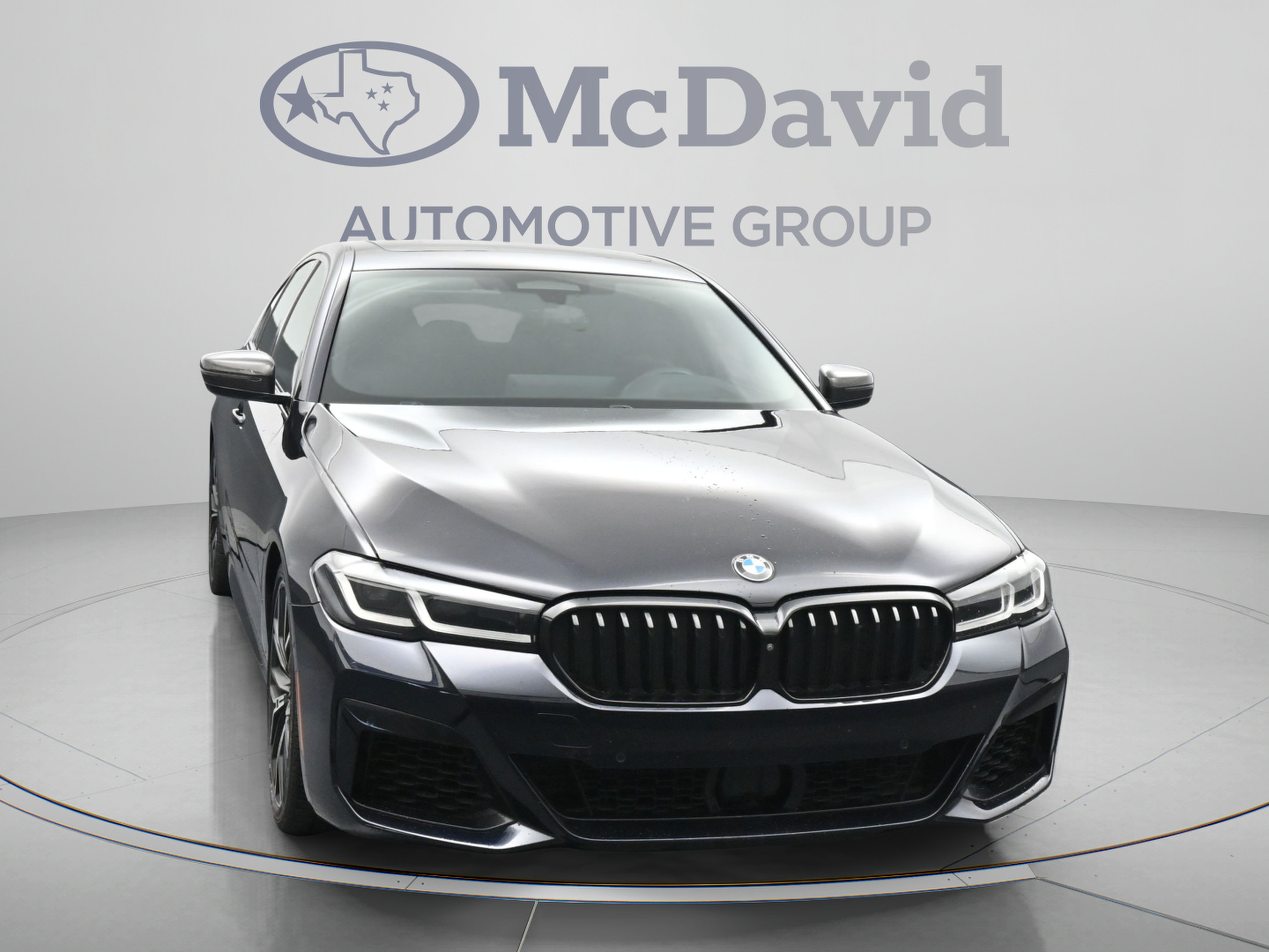Used 2022 BMW M550i xDrive w/ Dynamic Handling Package AWD/4WD image 2