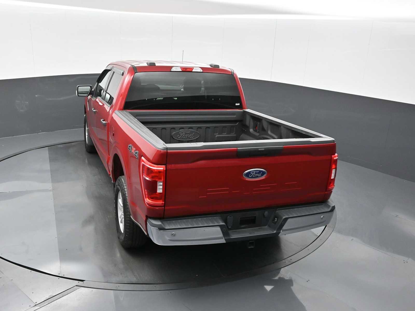 Used 2021 Ford F150 XLT w/ Equipment Group 301A Mid image 15