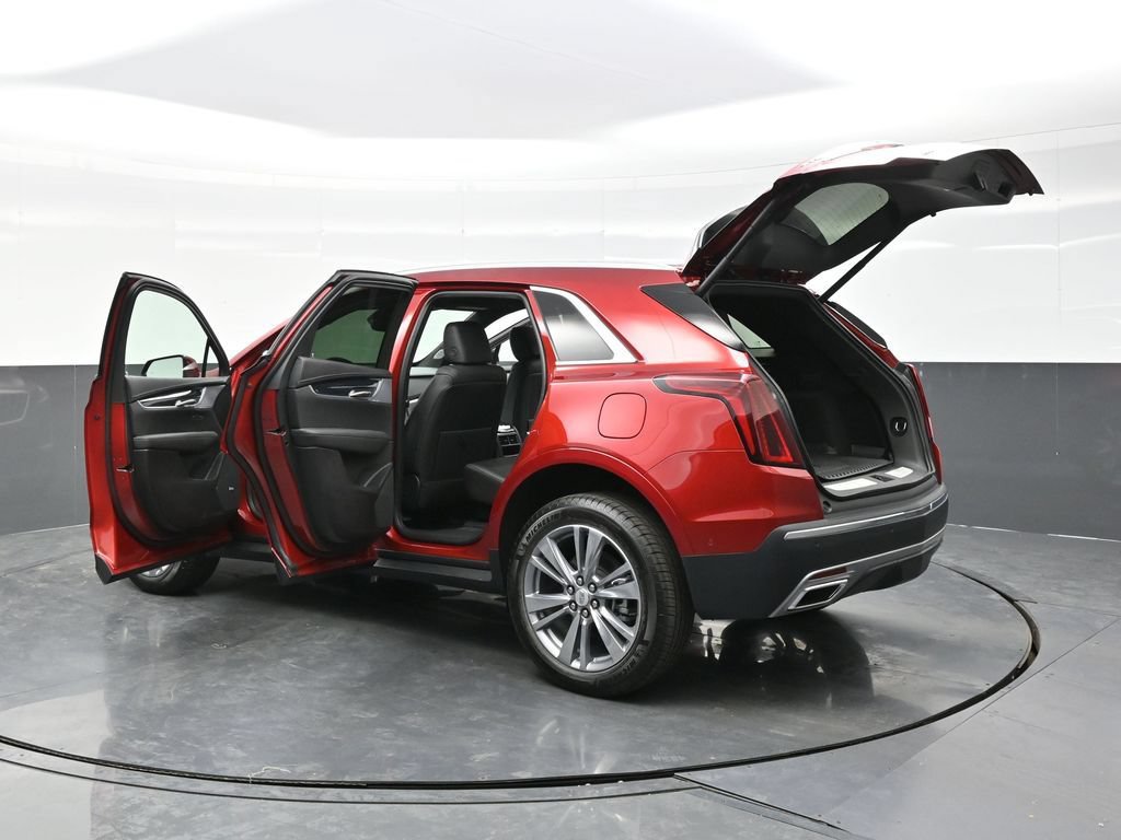 New 2026 Cadillac XT5 Premium Luxury w/ Driver Assist Package AWD/4WD image 44