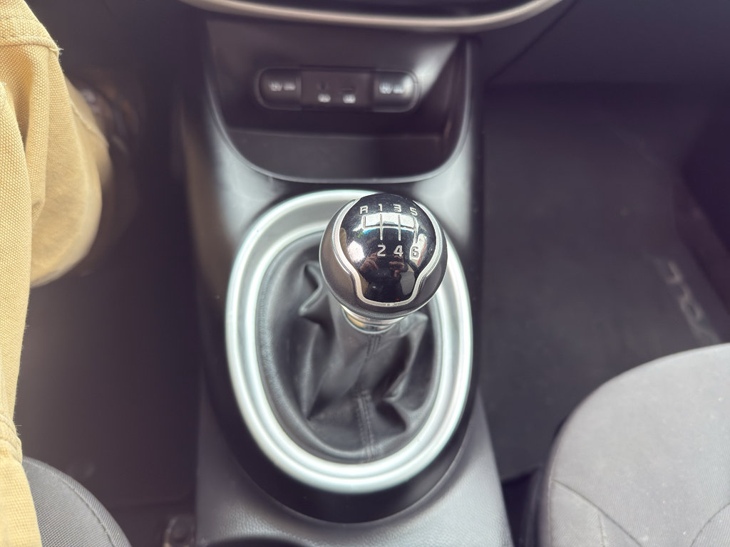 Used 2015 Kia Soul FWD image 19