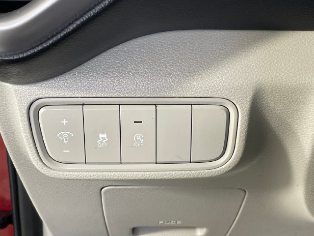 Certified 2023 Kia Soul LX FWD image 13