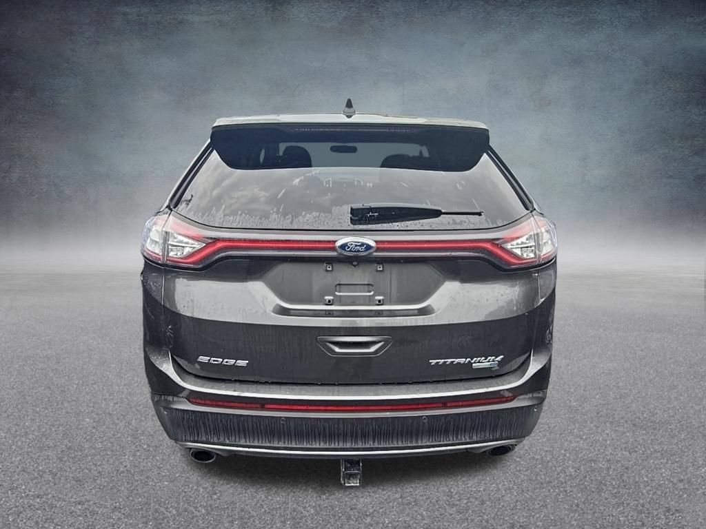 Used 2018 Ford Edge Titanium w/ Technology Package AWD/4WD image 5