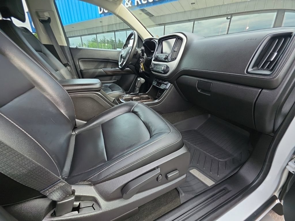 Used 2018 GMC Canyon SLT AWD/4WD image 17