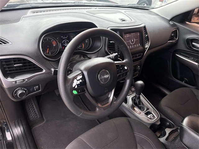 Used 2021 Jeep Cherokee Latitude image 22