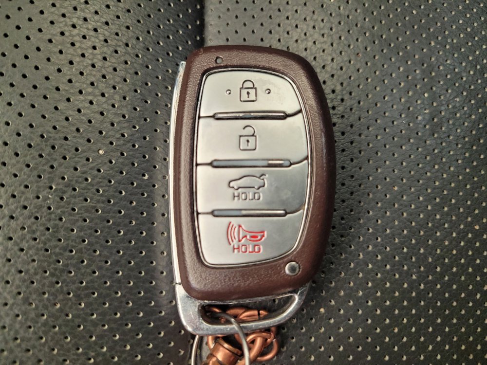 Used 2018 Hyundai Elantra Sport w/ Cargo Package FWD image 32