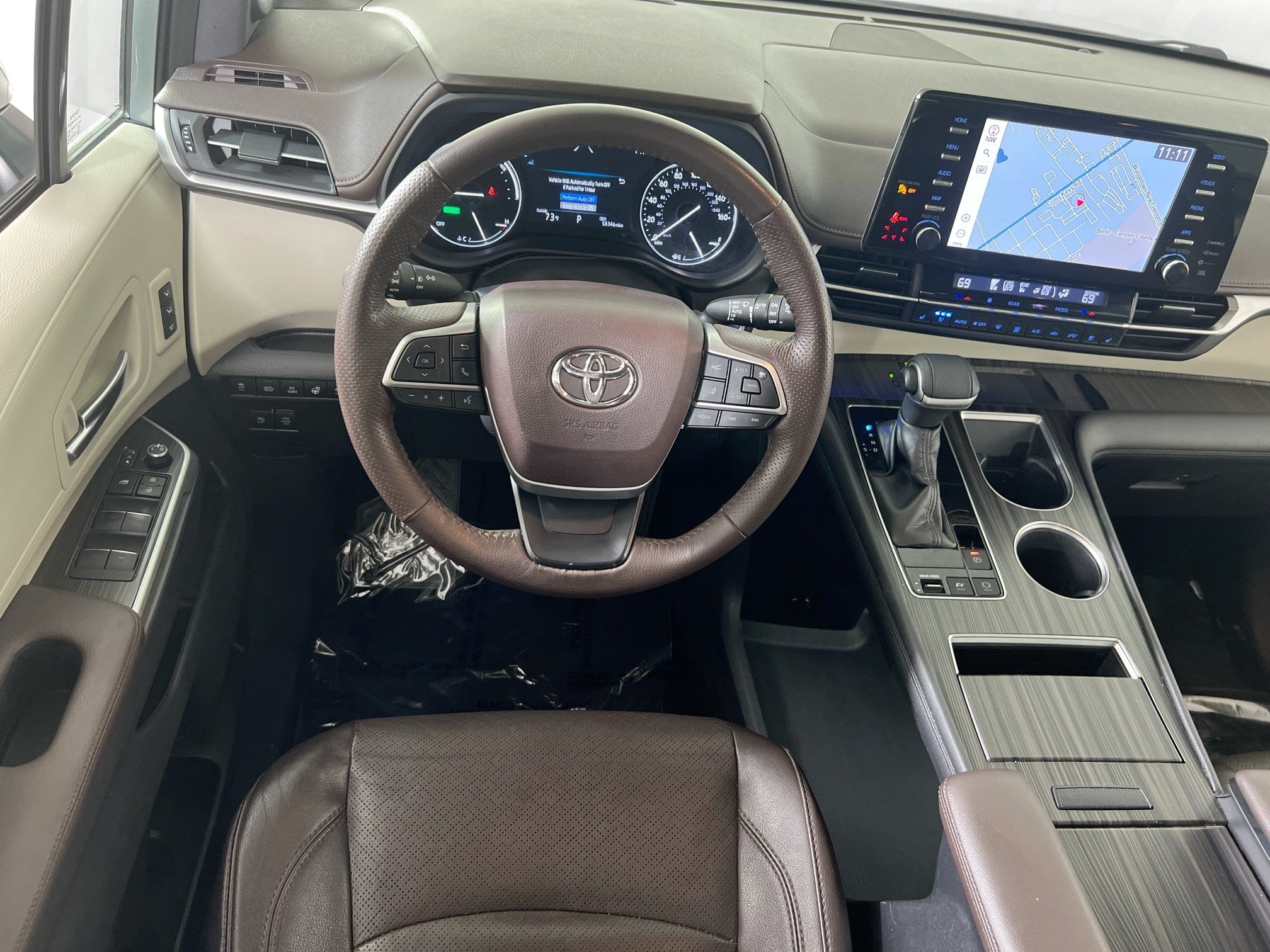 Used 2021 Toyota Sienna Platinum AWD/4WD image 23
