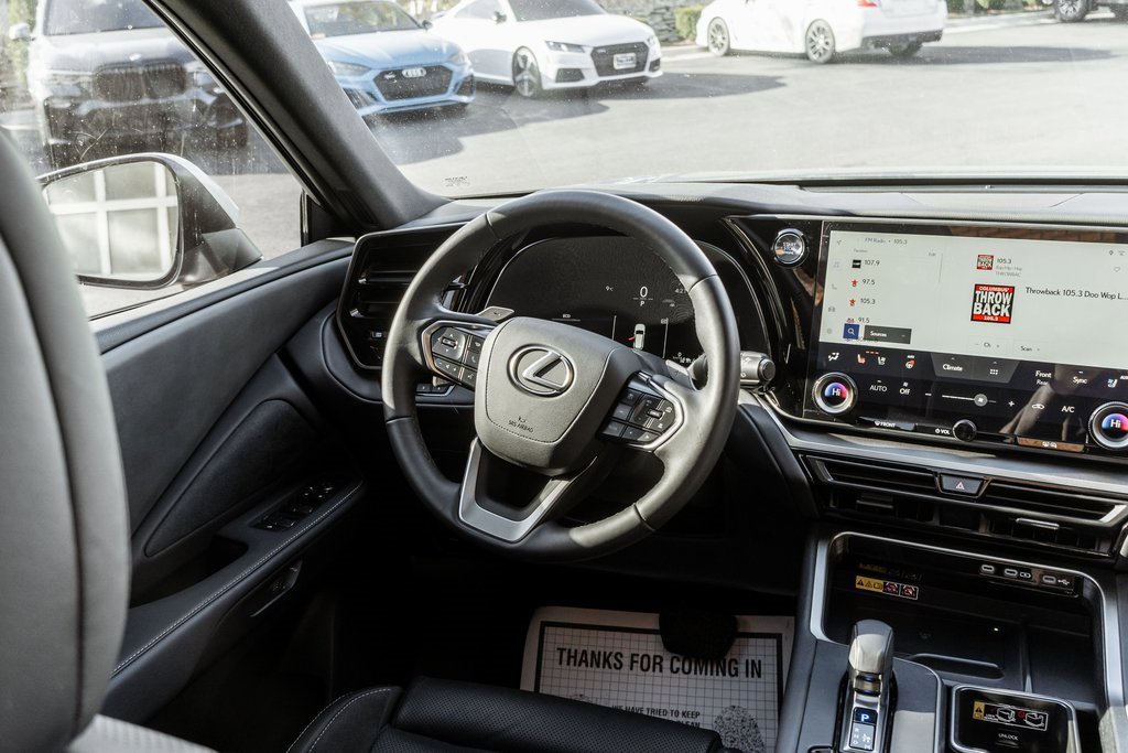 Used 2024 Lexus TX 350 AWD image 11
