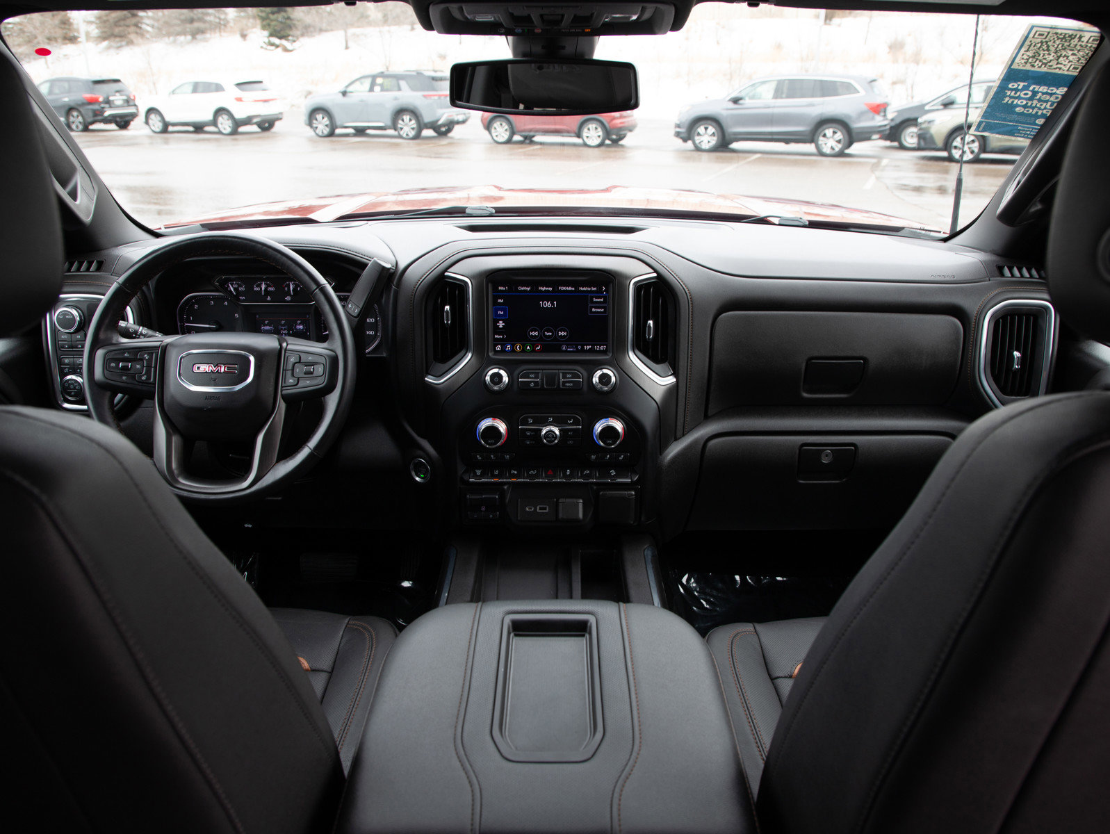 Used 2022 GMC Sierra 3500 AT4 w/ AT4 Preferred Package image 13