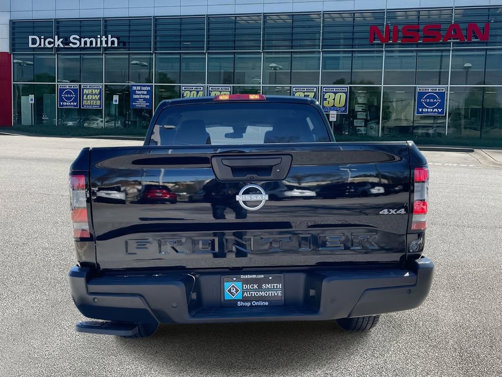Used 2022 Nissan Frontier S w/ Technology Package image 5