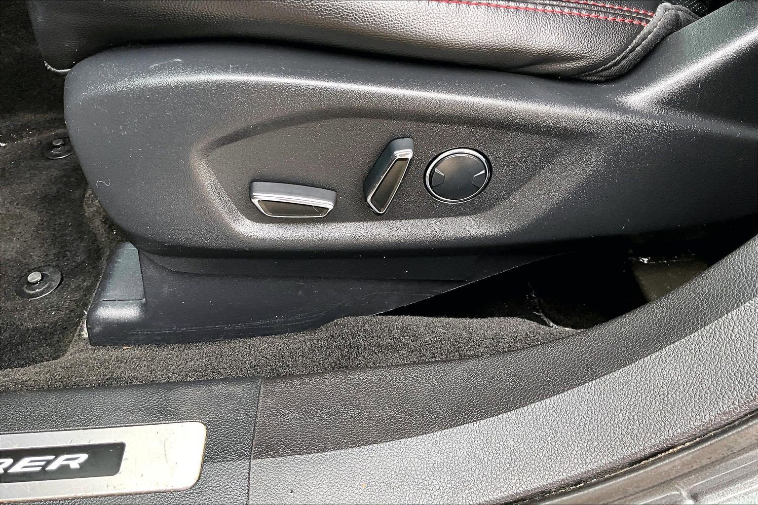 Used 2017 Ford Explorer Sport w/ Equipment Group 401A image 36